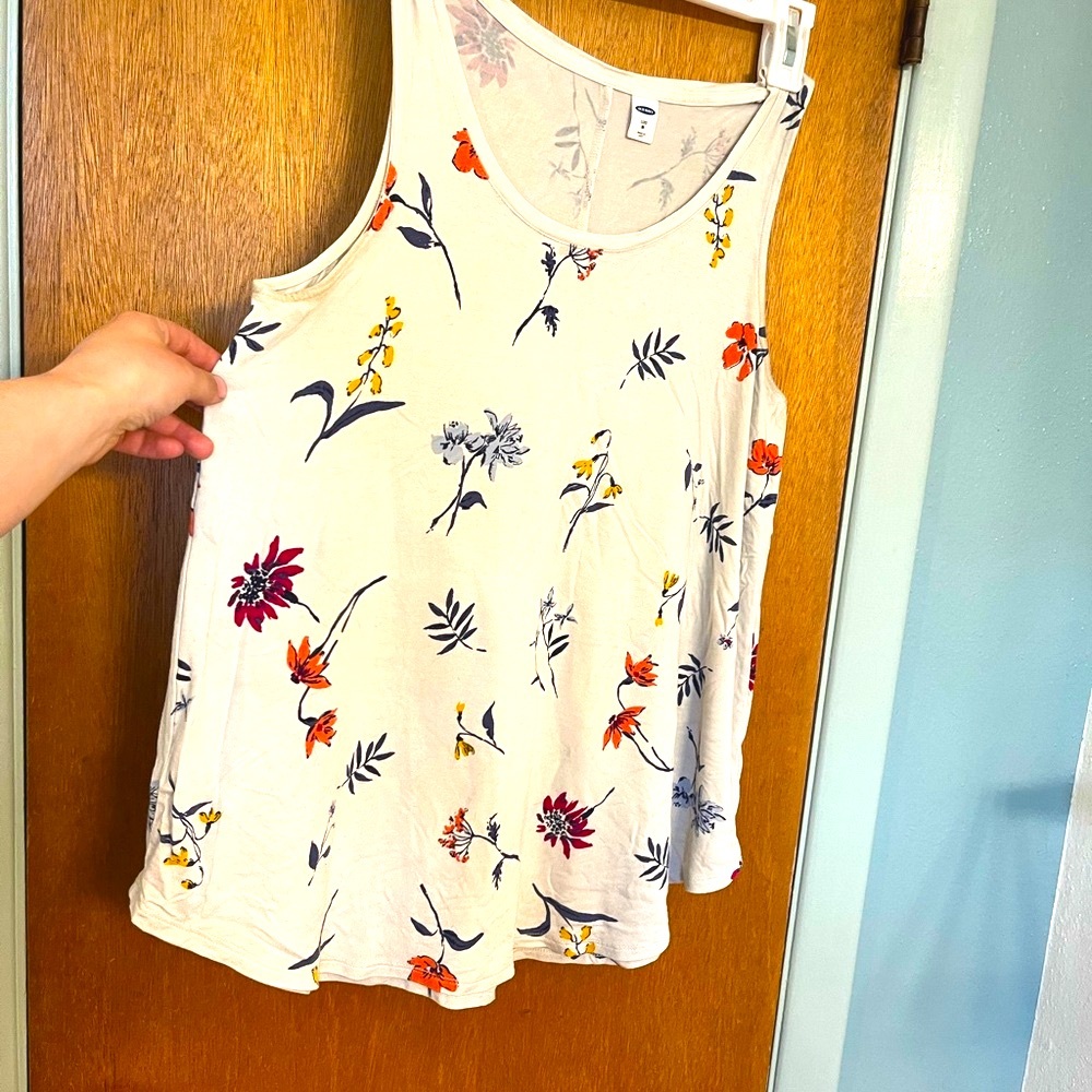 Old Navy Cream Relaxed Tank Top